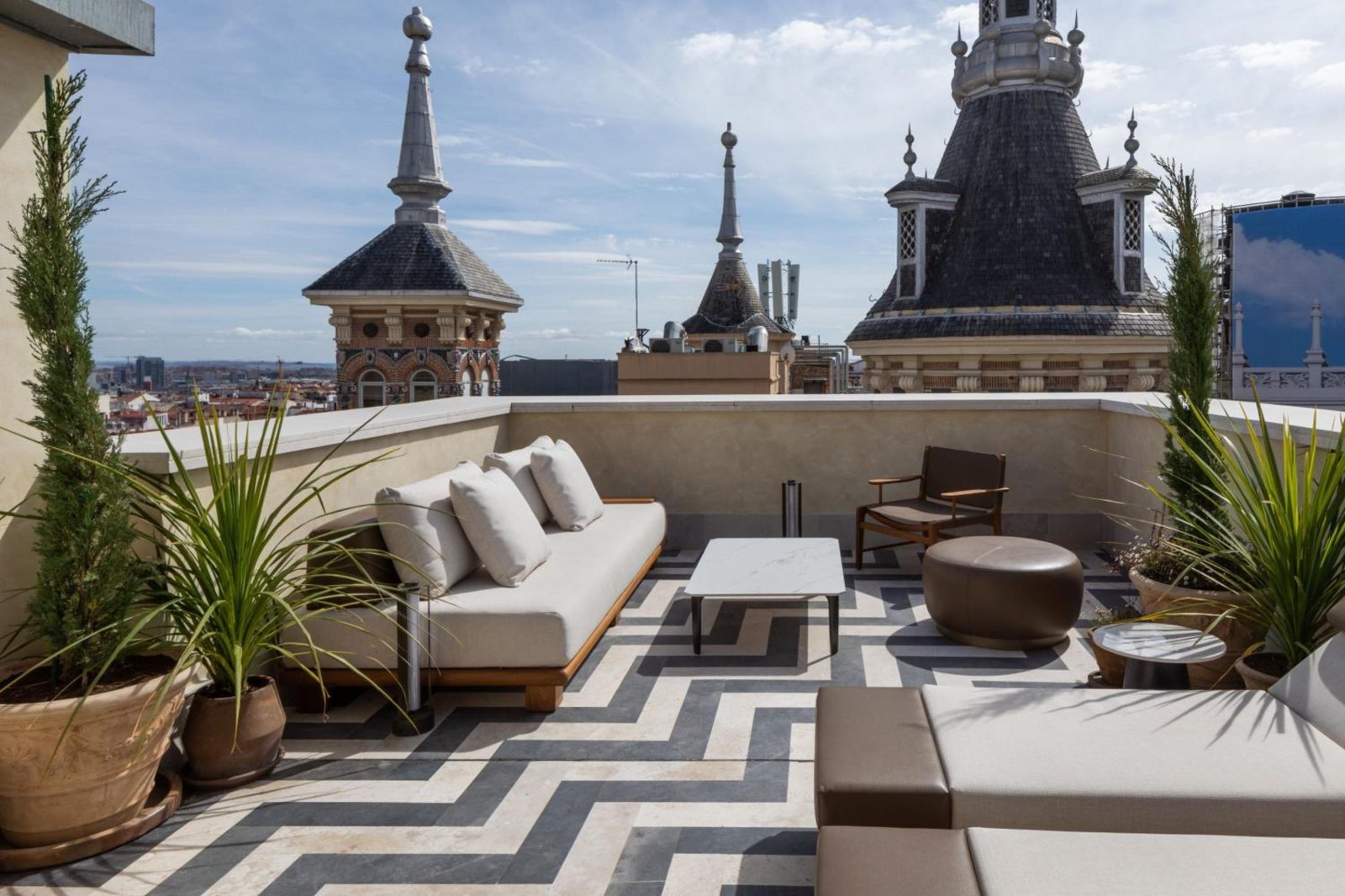 JW Marriott Hotel Madrid — photo 2