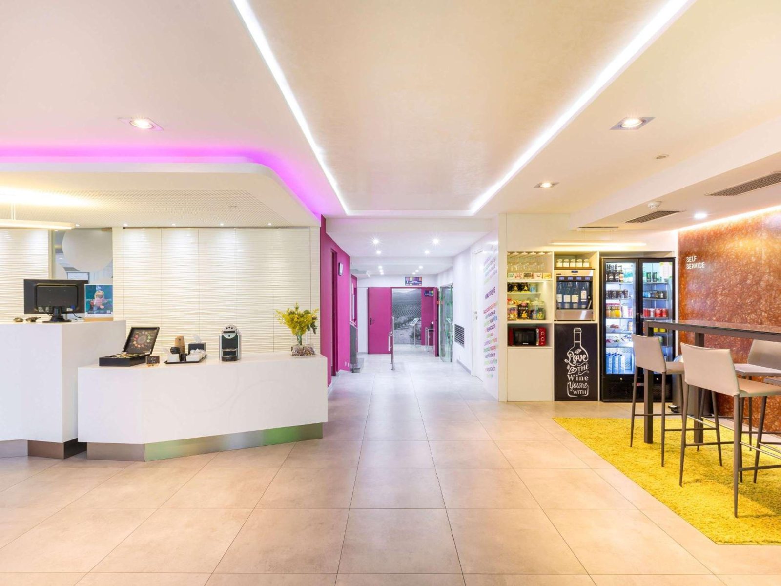 Ibis Styles Madrid Prado — photo 2