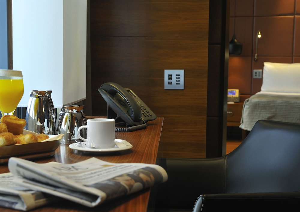 Eurostars Madrid Tower — photo 4