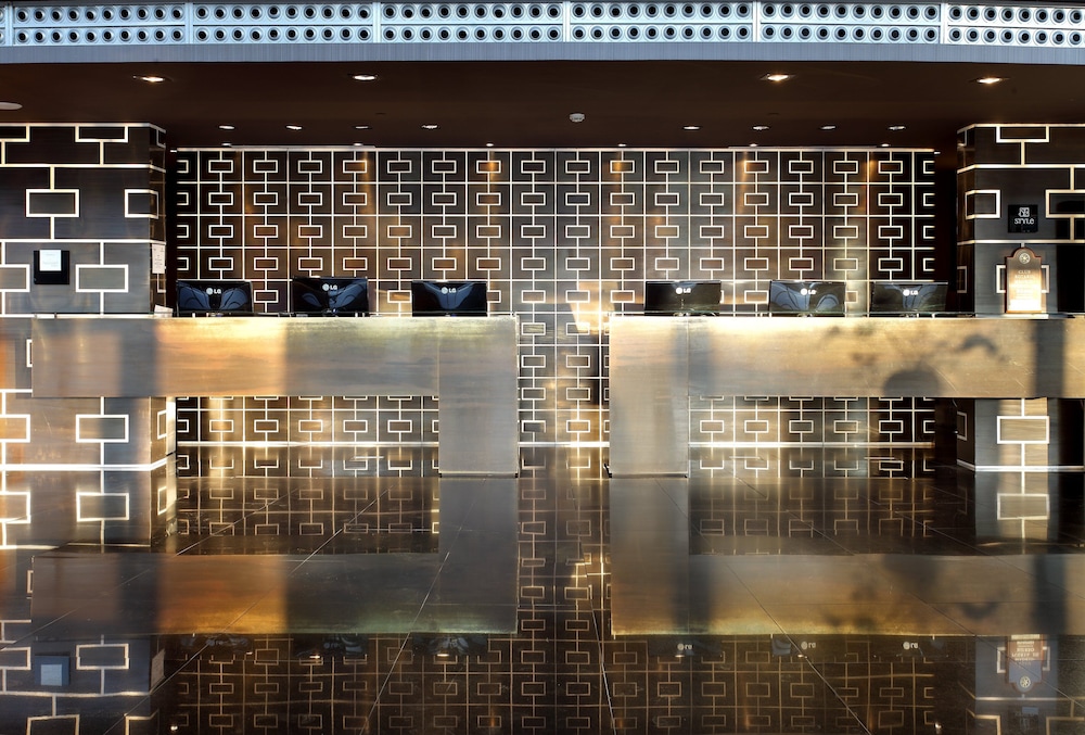 Eurostars Madrid Tower — photo 6